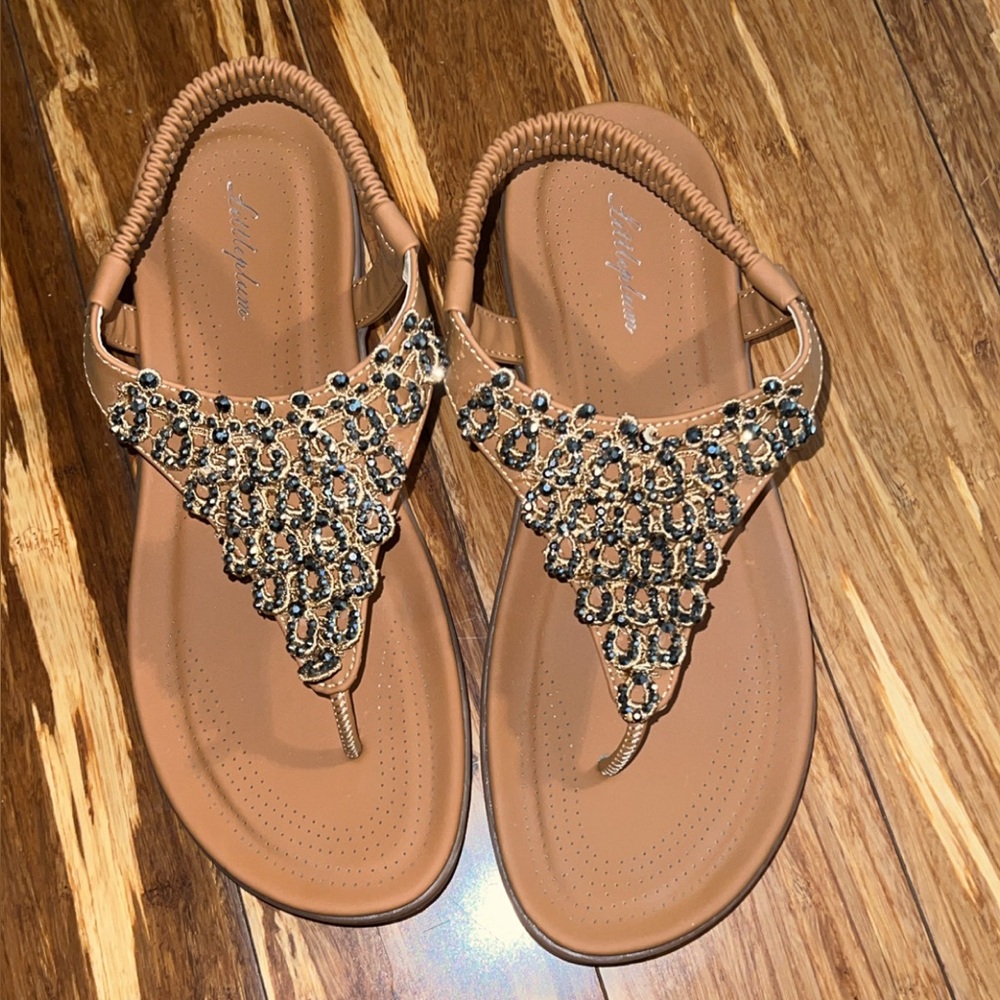 Stylish Beaded Sandals in Tan